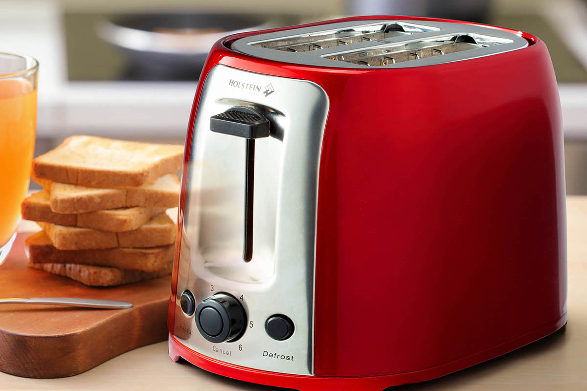 KITCHEN APPLIANCE